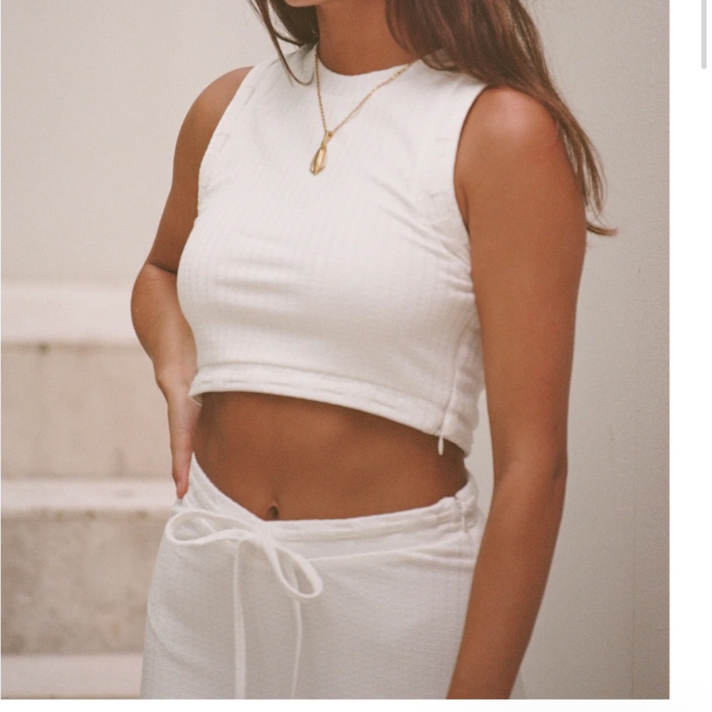 Sabo Skirt White Cut Out Crop Tank Top